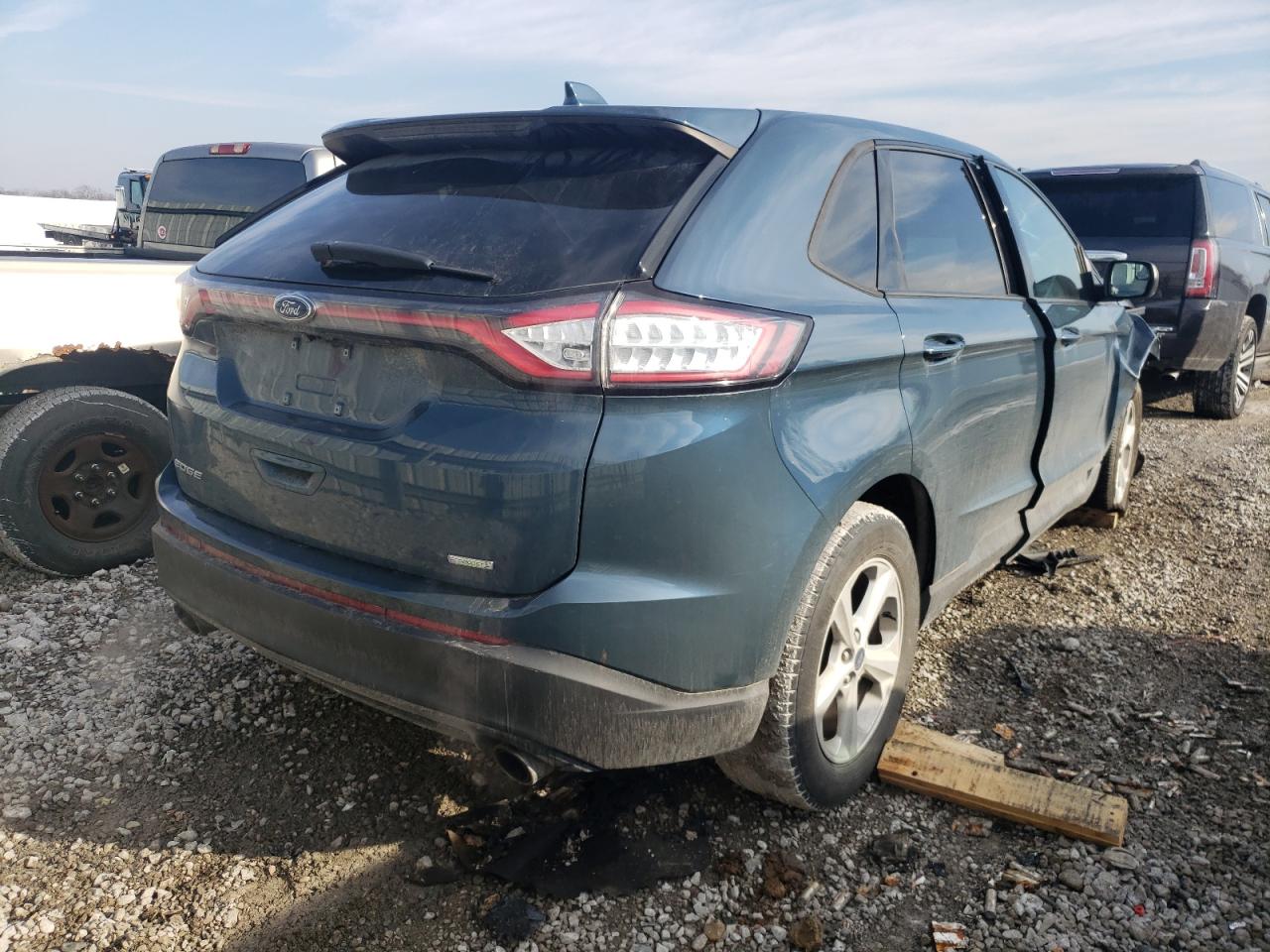 Photo 4 from auction – 2016 FORD EDGE SE with VIN 2FMPK3G94GBB60028