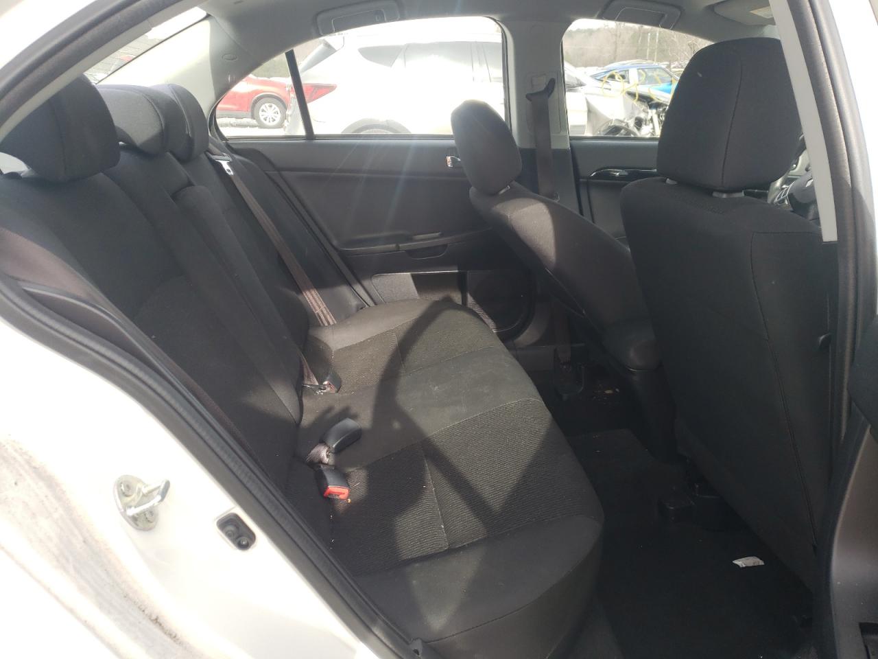 Photo 6 from auction – 2016 MITSUBISHI LANCER ES with VIN JA32U2FU2GU009562