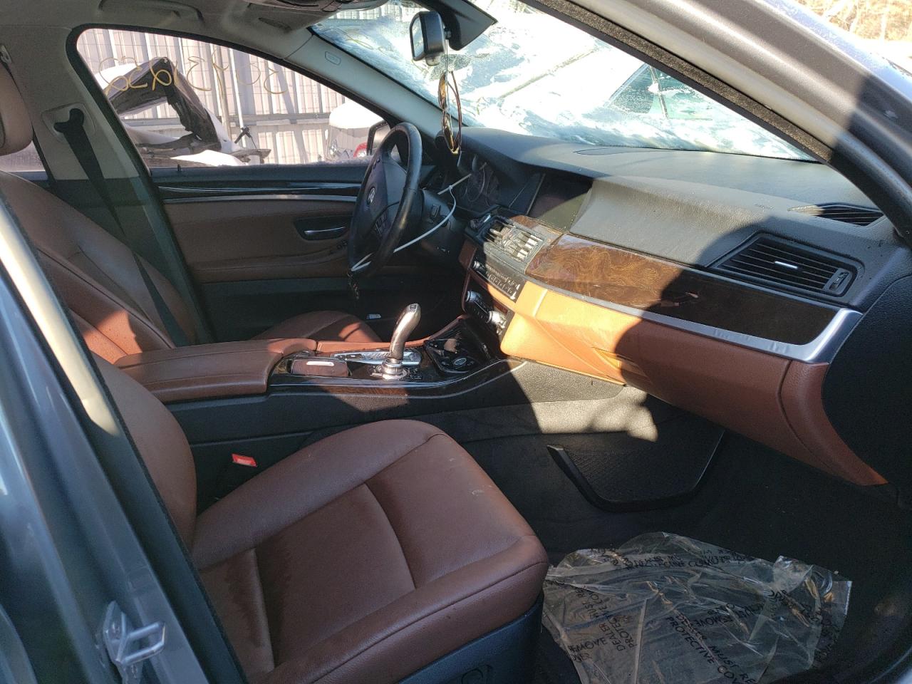 Photo 5 from auction – 2013 BMW 528 XI with VIN WBAXH5C53DD113366