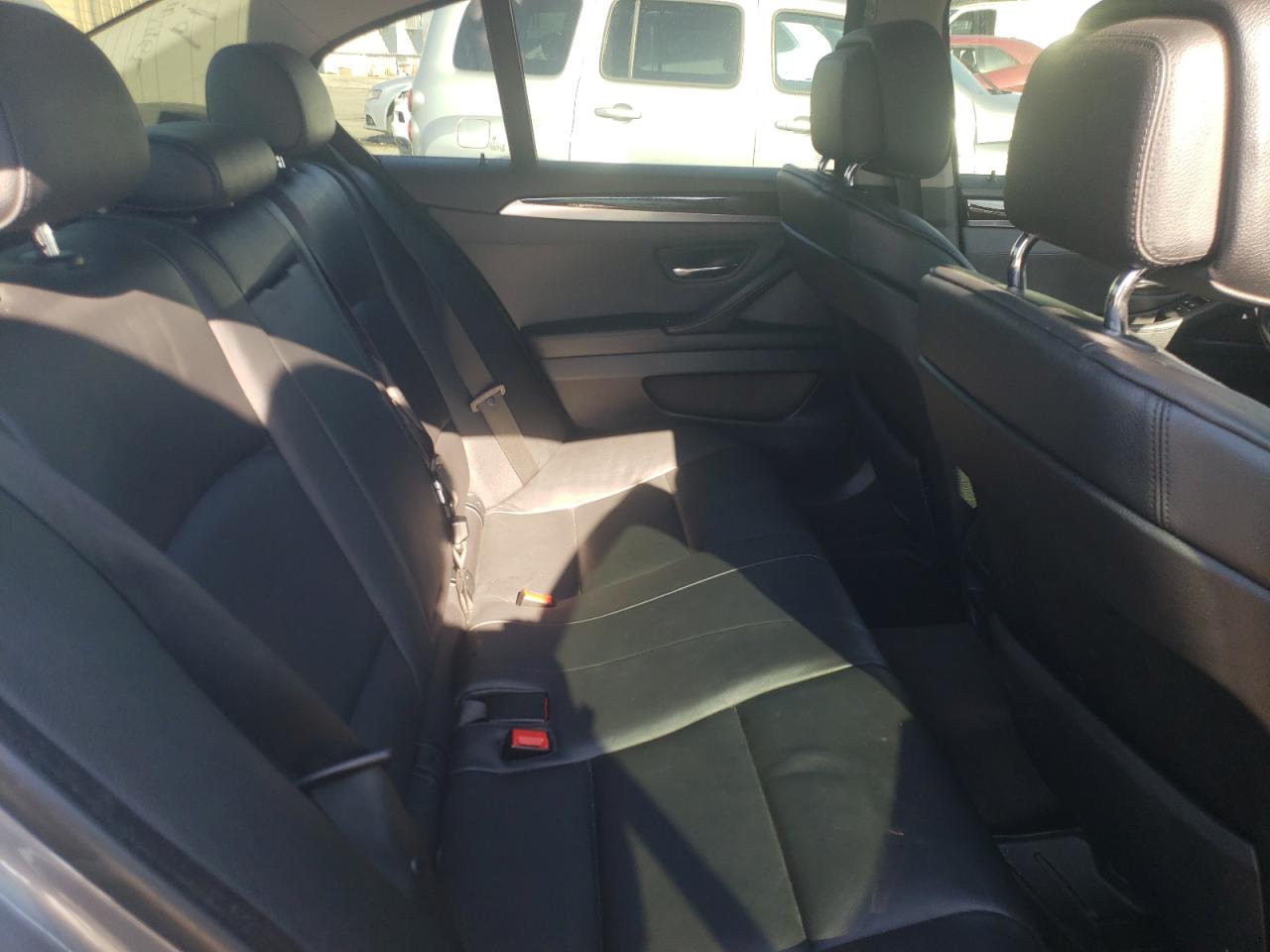 Photo 6 from auction – 2012 BMW 528 XI with VIN WBAXH5C57CDW08149