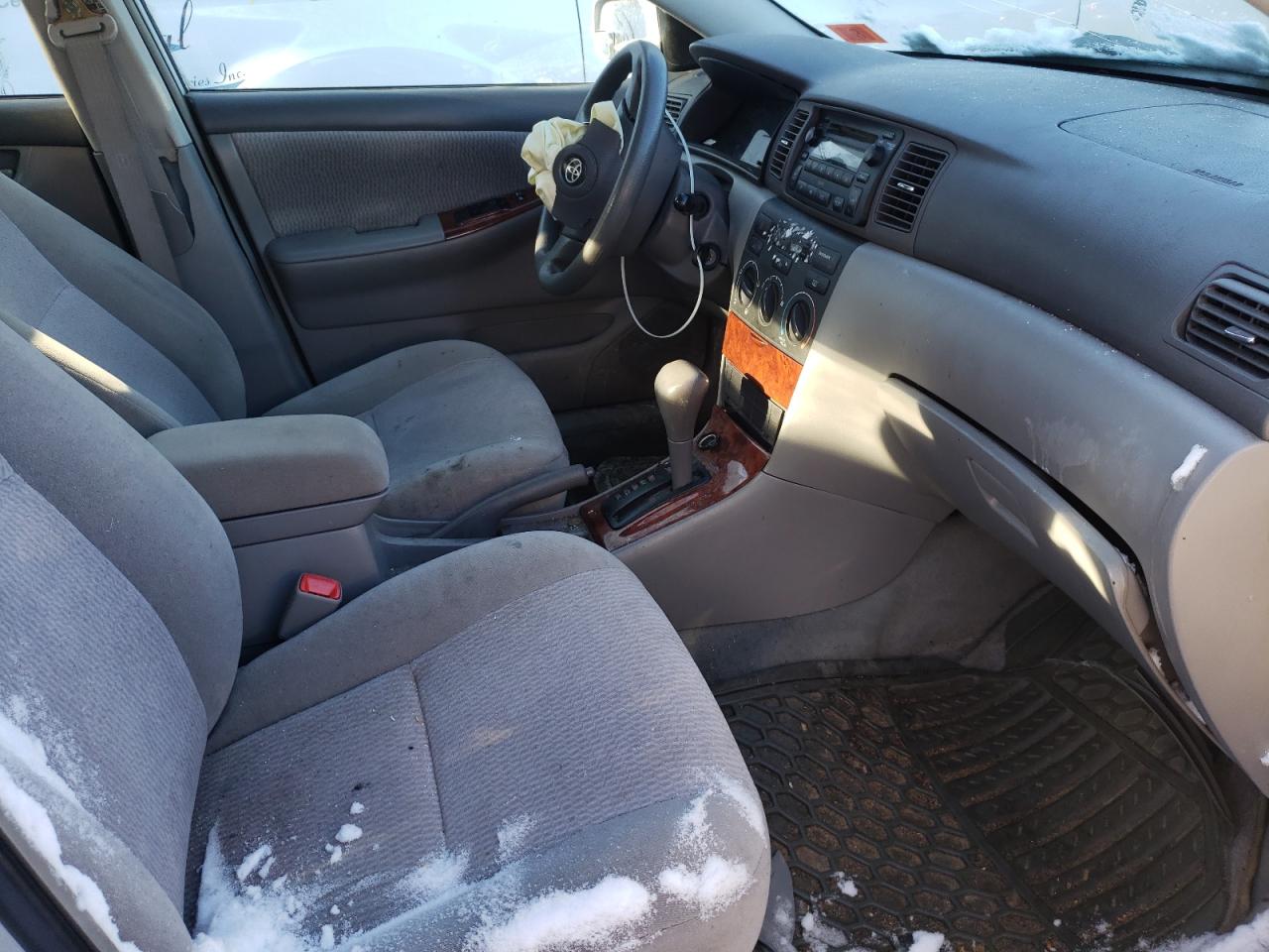 Photo 5 from auction – 2007 TOYOTA COROLLA CE with VIN 2T1BR30E07C720152