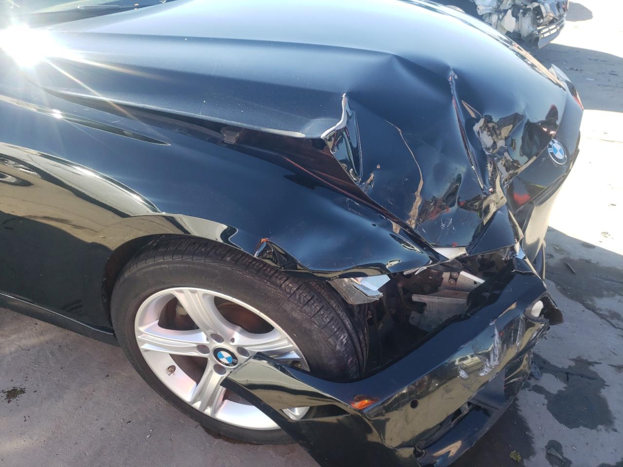 Photo 9 from auction – 2015 BMW 328 I with VIN WBA3A5C51FF607008