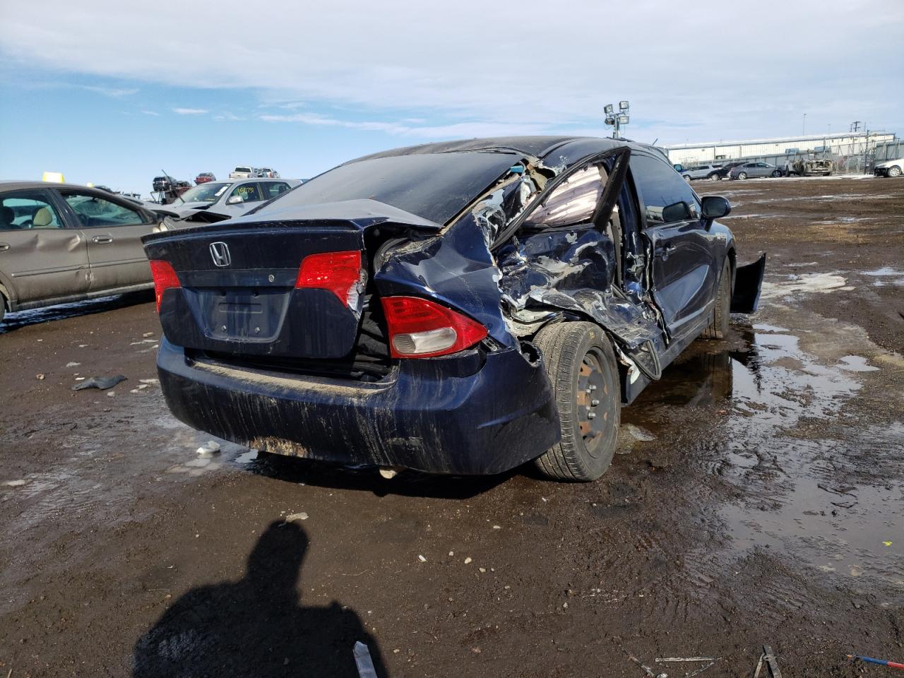 Photo 4 from auction – 2010 HONDA CIVIC LX with VIN 2HGFA1F51AH587985