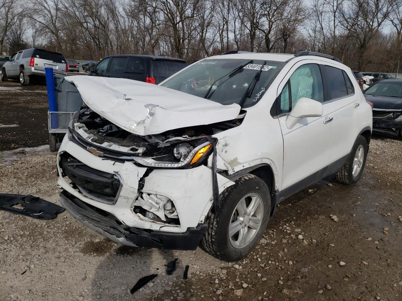 Photo 2 from auction – 2017 CHEVROLET TRAX with VIN 3GNCJPSB3HL281153