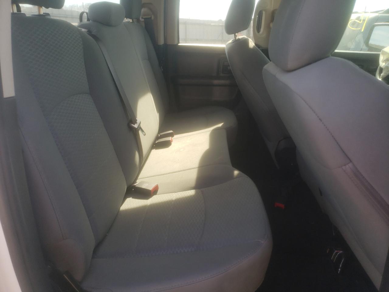 Foto 6 de la subasta – 2016 RAM 1500 ST con VIN 1C6RR6FG1GS299766