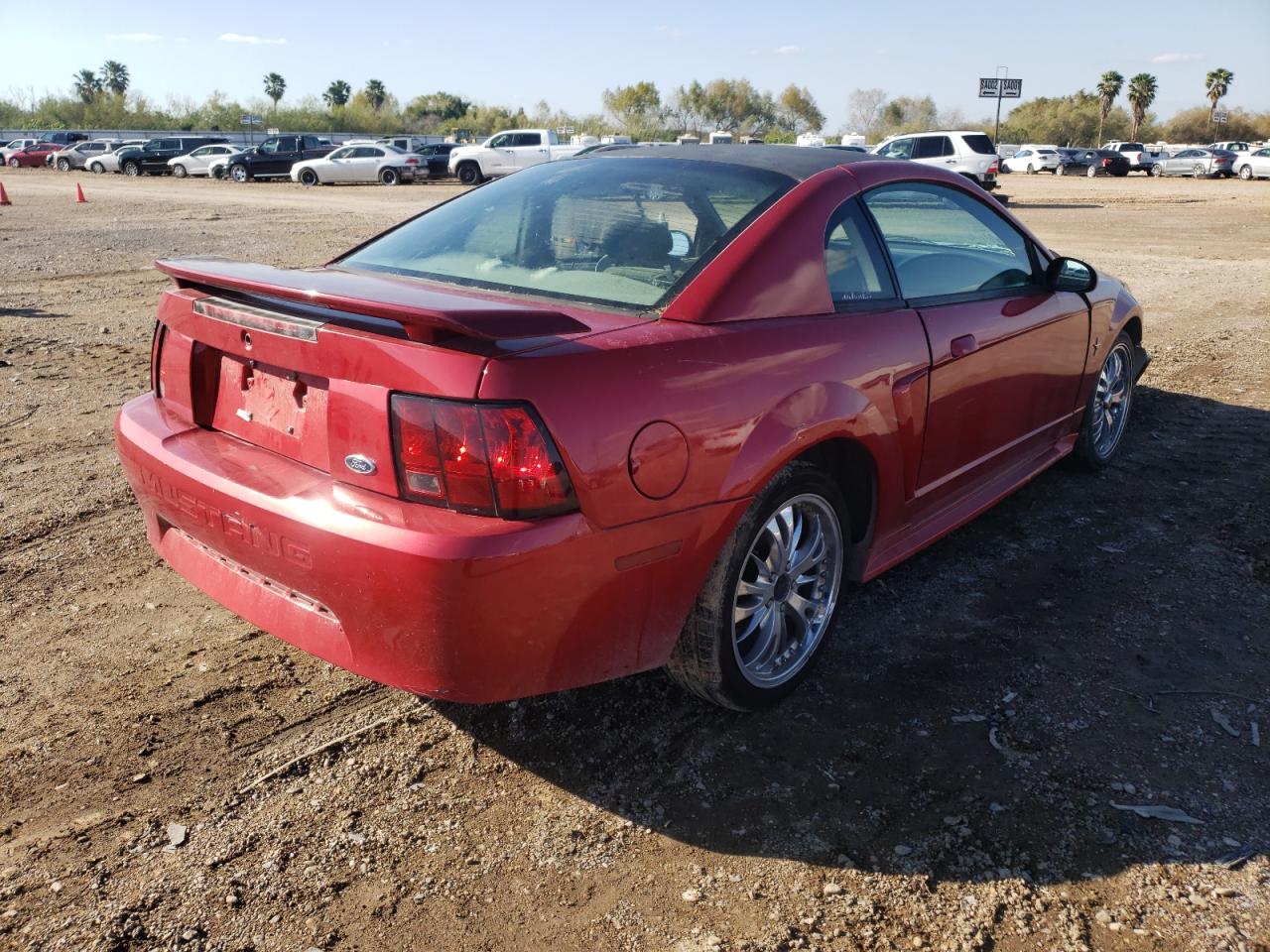 Photo 4 from auction – 2001 FORD MUSTANG with VIN 1FAFP40431F236498