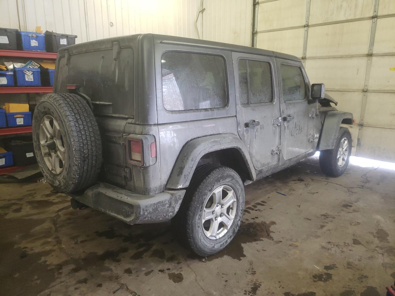 Photo 4 from auction – 2018 JEEP WRANGLER U with VIN 1C4HJXDN7JW140429