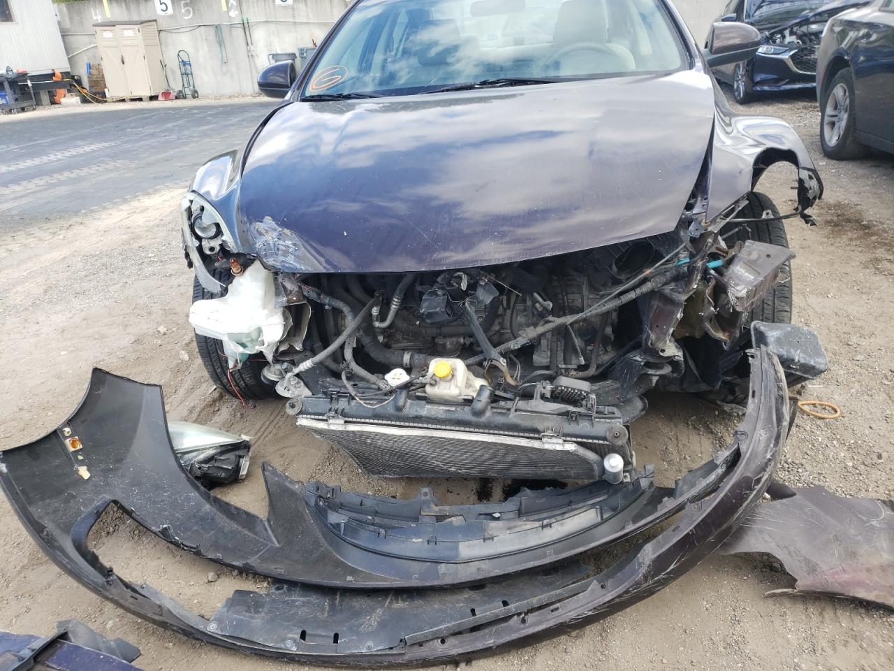 Photo 9 from auction – 2011 MAZDA 6 I with VIN 1YVHZ8BH9B5M08250