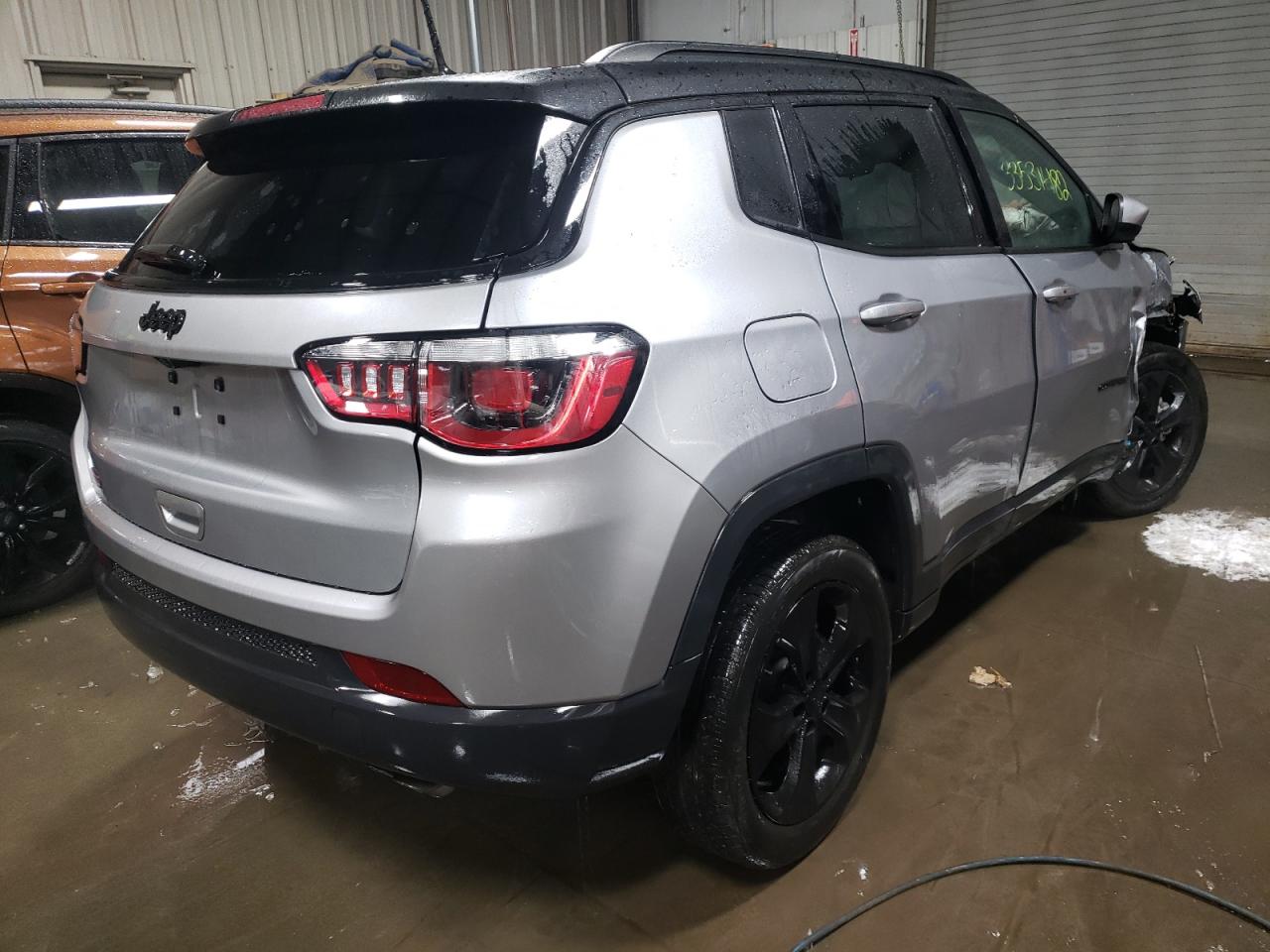 Photo 4 from auction – 2018 JEEP COMPASS LA with VIN 3C4NJCBB2JT408331