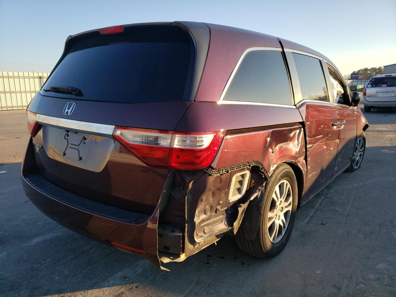 Photo 4 from auction – 2013 HONDA ODYSSEY EX with VIN 5FNRL5H65DB085722
