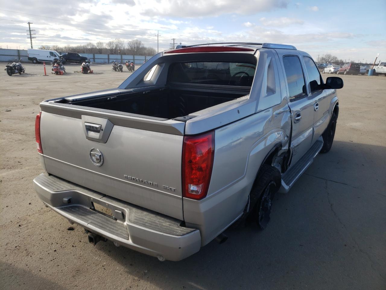 Photo 4 from auction – 2005 CADILLAC ESCALADE E with VIN 3GYEK62N95G128553
