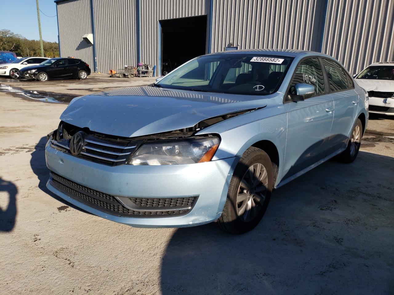 Photo 2 from auction – 2012 VOLKSWAGEN PASSAT S with VIN 1VWAP7A35CC102413