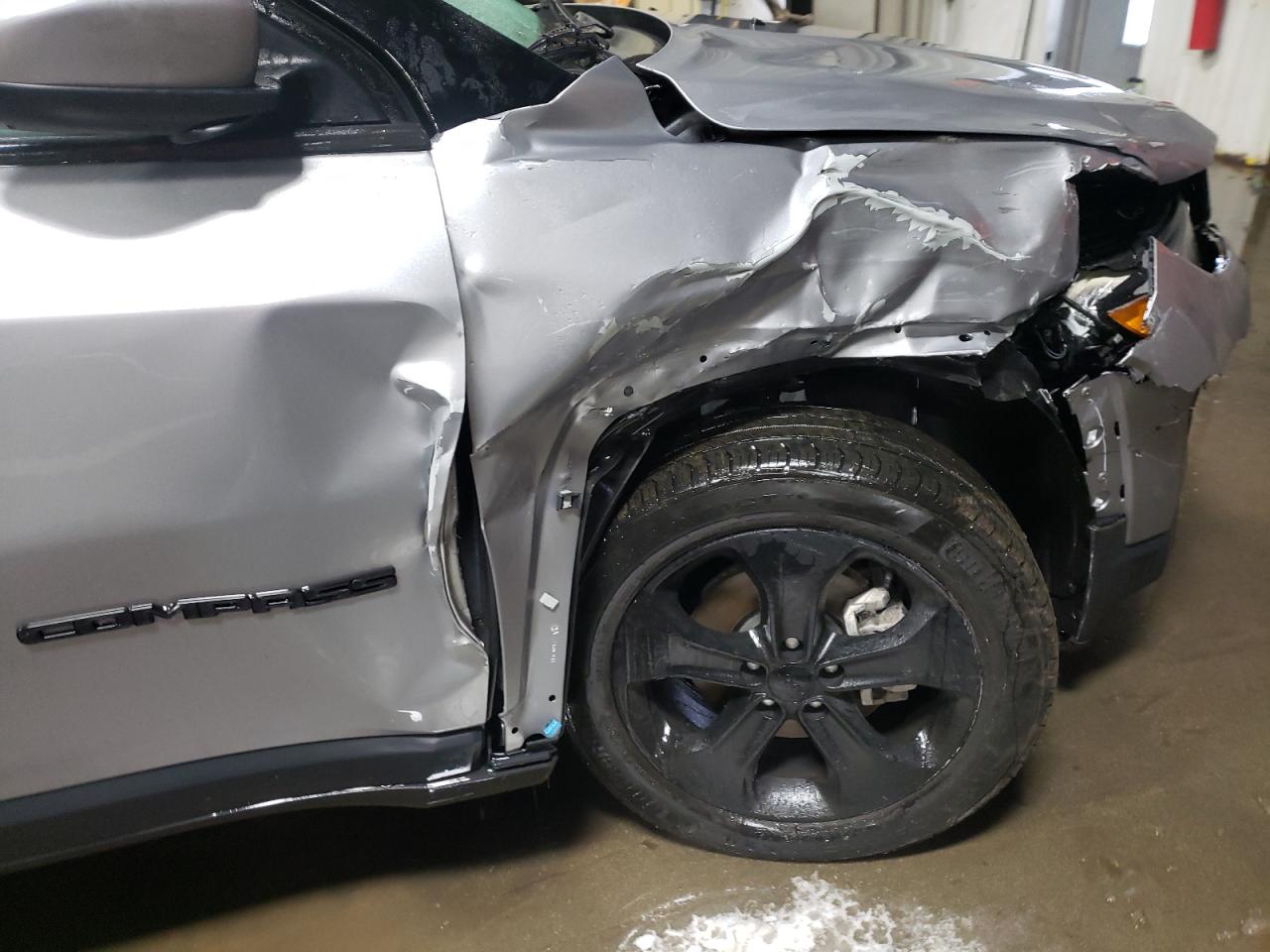 Photo 9 from auction – 2018 JEEP COMPASS LA with VIN 3C4NJCBB2JT408331