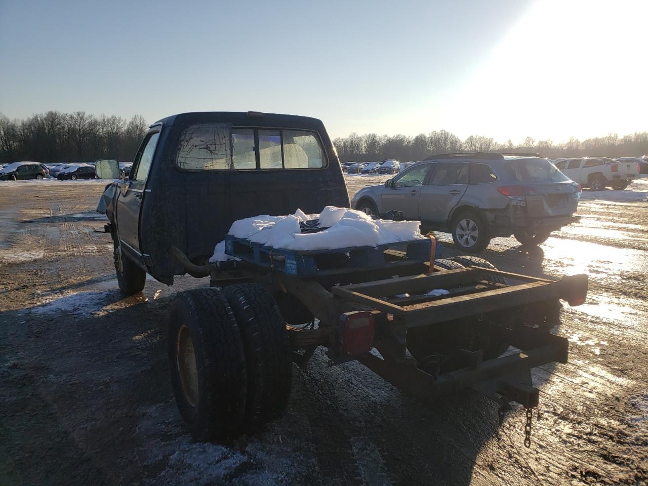 Photo 3 from auction – 1988 DODGE D-SERIES D with VIN 1B7JD24Y2JS793621