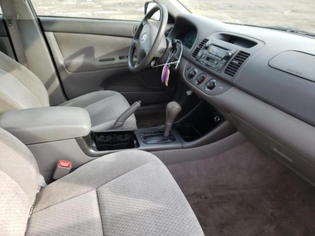 Photo 5 from auction – 2004 TOYOTA CAMRY LE with VIN 4T1BF32K44U077679