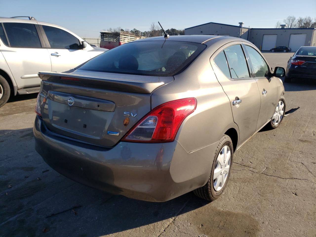 Photo 4 from auction – 2014 NISSAN VERSA S with VIN 3N1CN7AP1EL831684