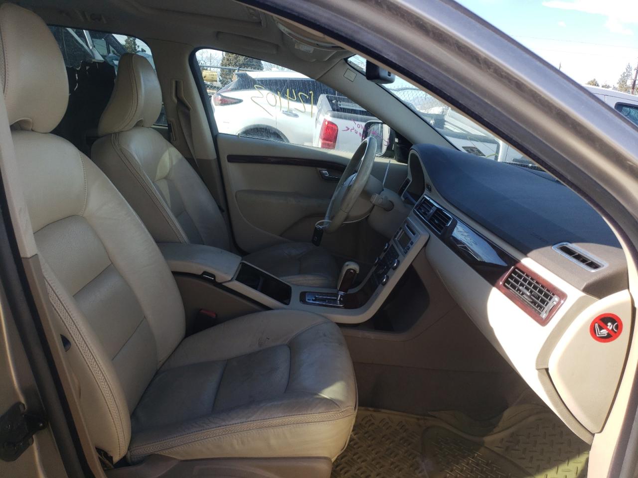 Photo 5 from auction – 2008 VOLVO XC70 with VIN YV4BZ982181016039