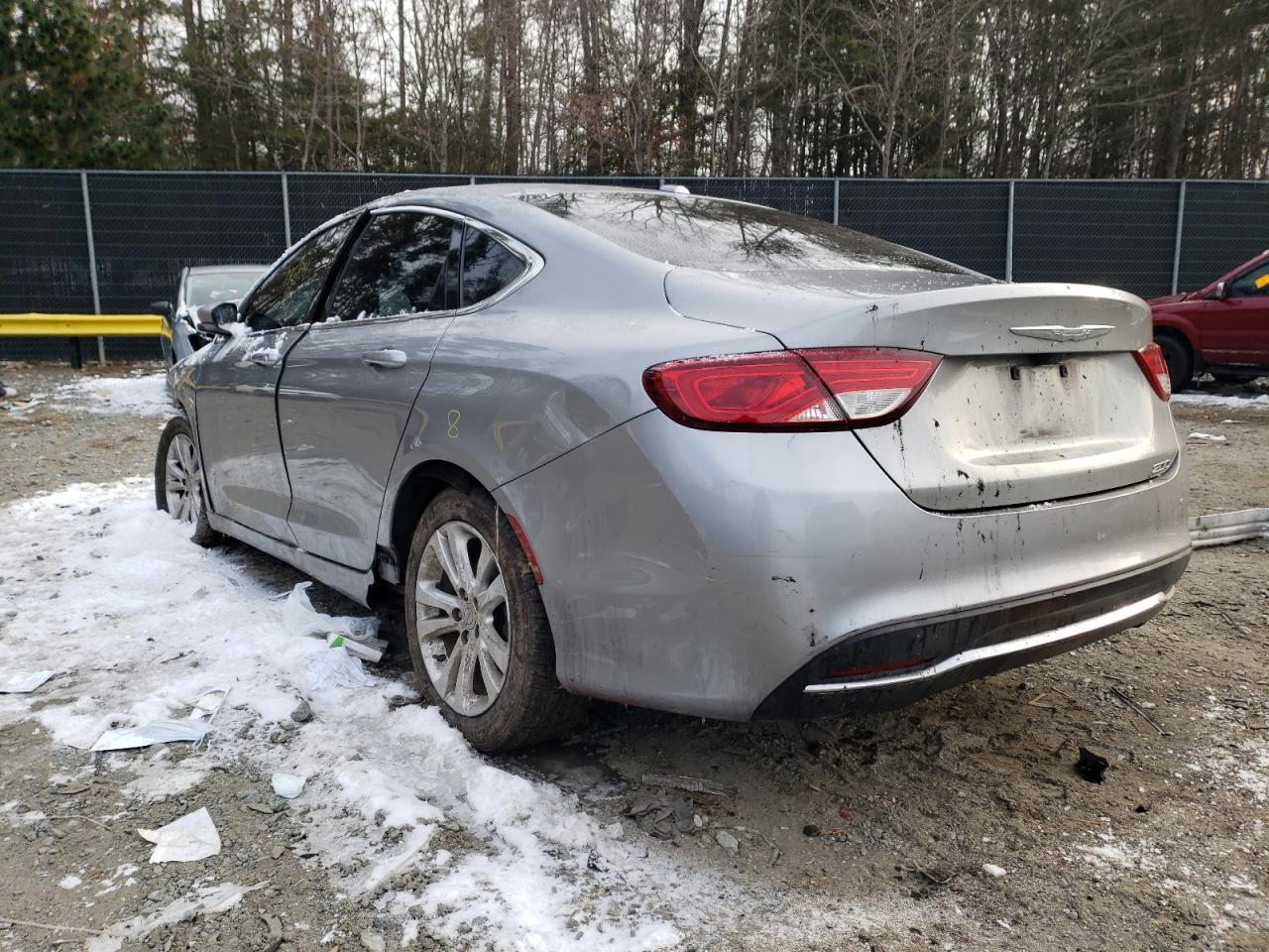 Photo 3 from auction – 2015 CHRYSLER 200 LIMITE with VIN 1C3CCCAB1FN649053