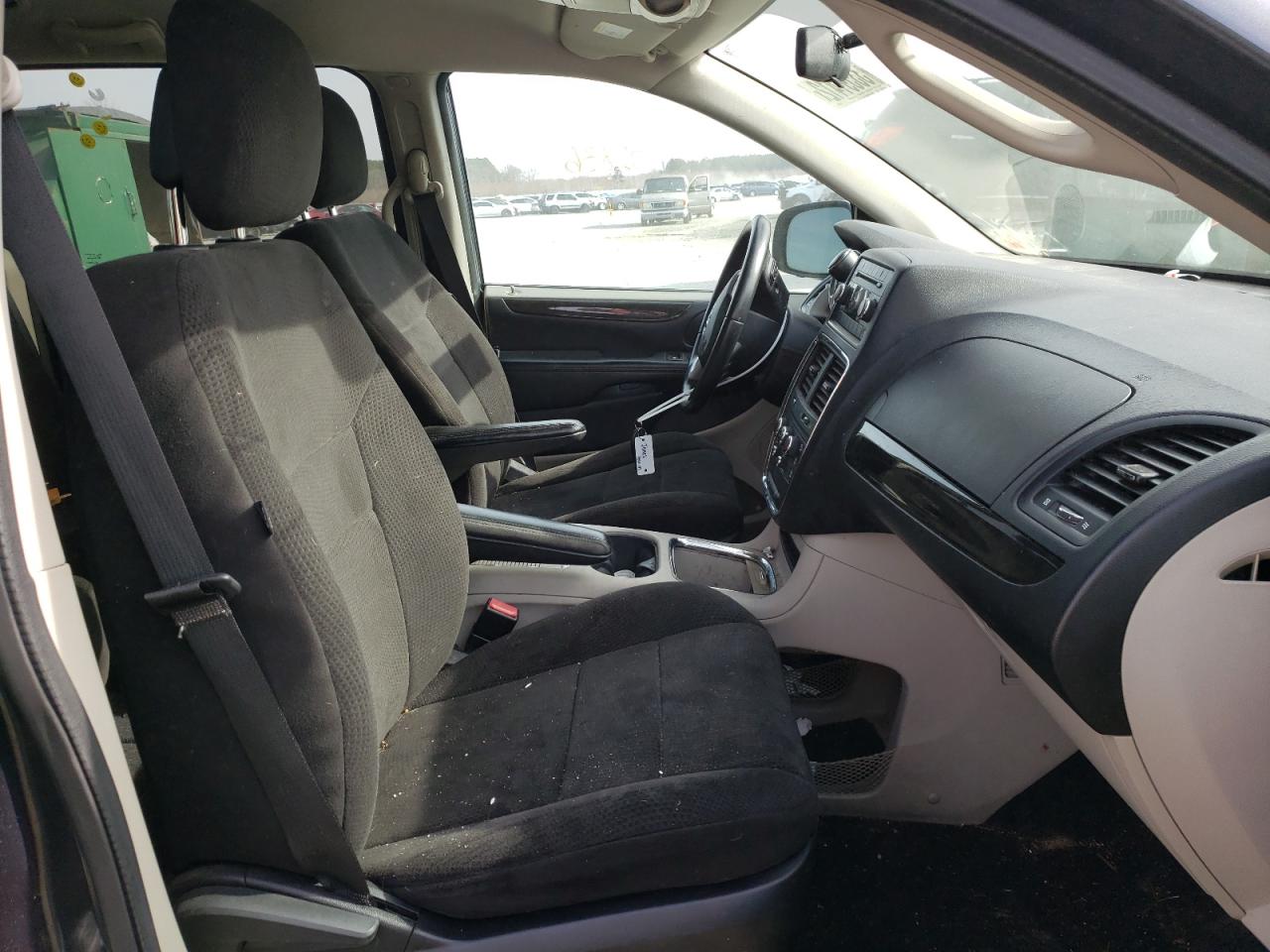 Photo 5 from auction – 2013 DODGE GRAND CARA with VIN 2C4RDGCG2DR686146