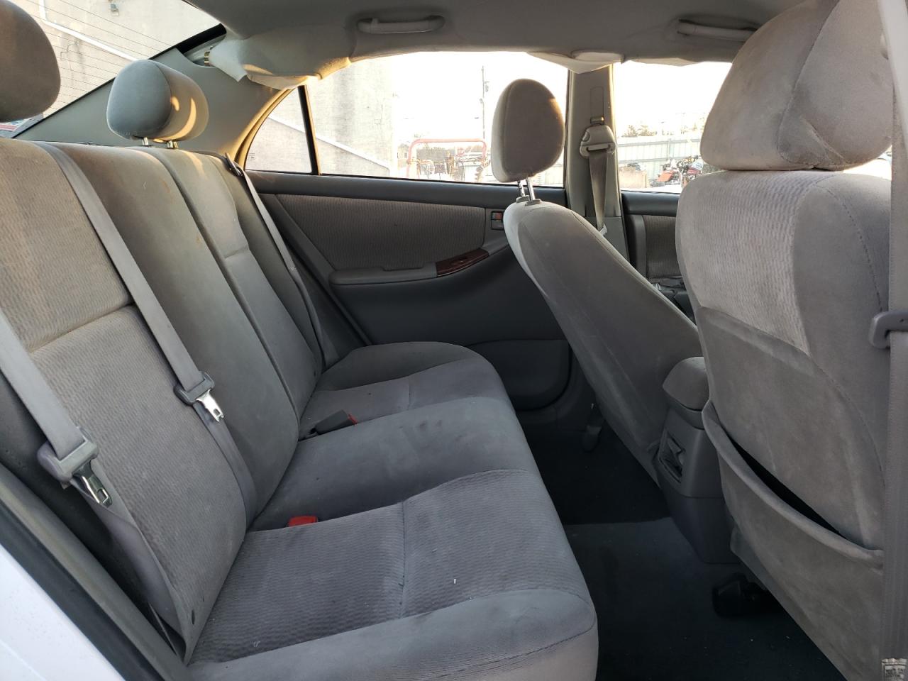 Photo 6 from auction – 2006 TOYOTA COROLLA CE with VIN 2T1BR30E06C606070