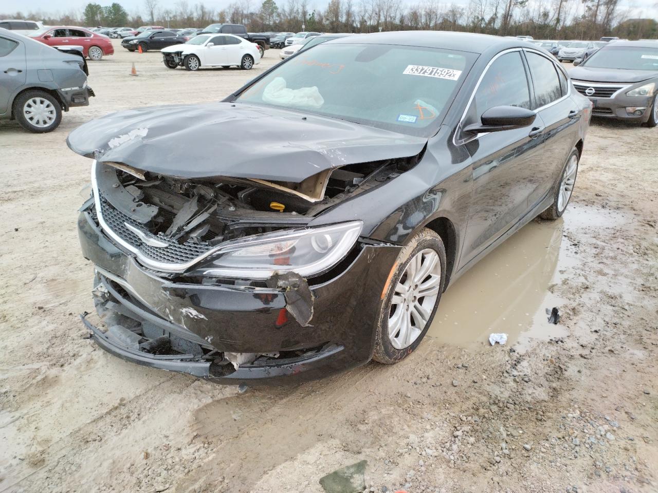 Photo 2 from auction – 2016 CHRYSLER 200 LIMITE with VIN 1C3CCCAG6GN118783