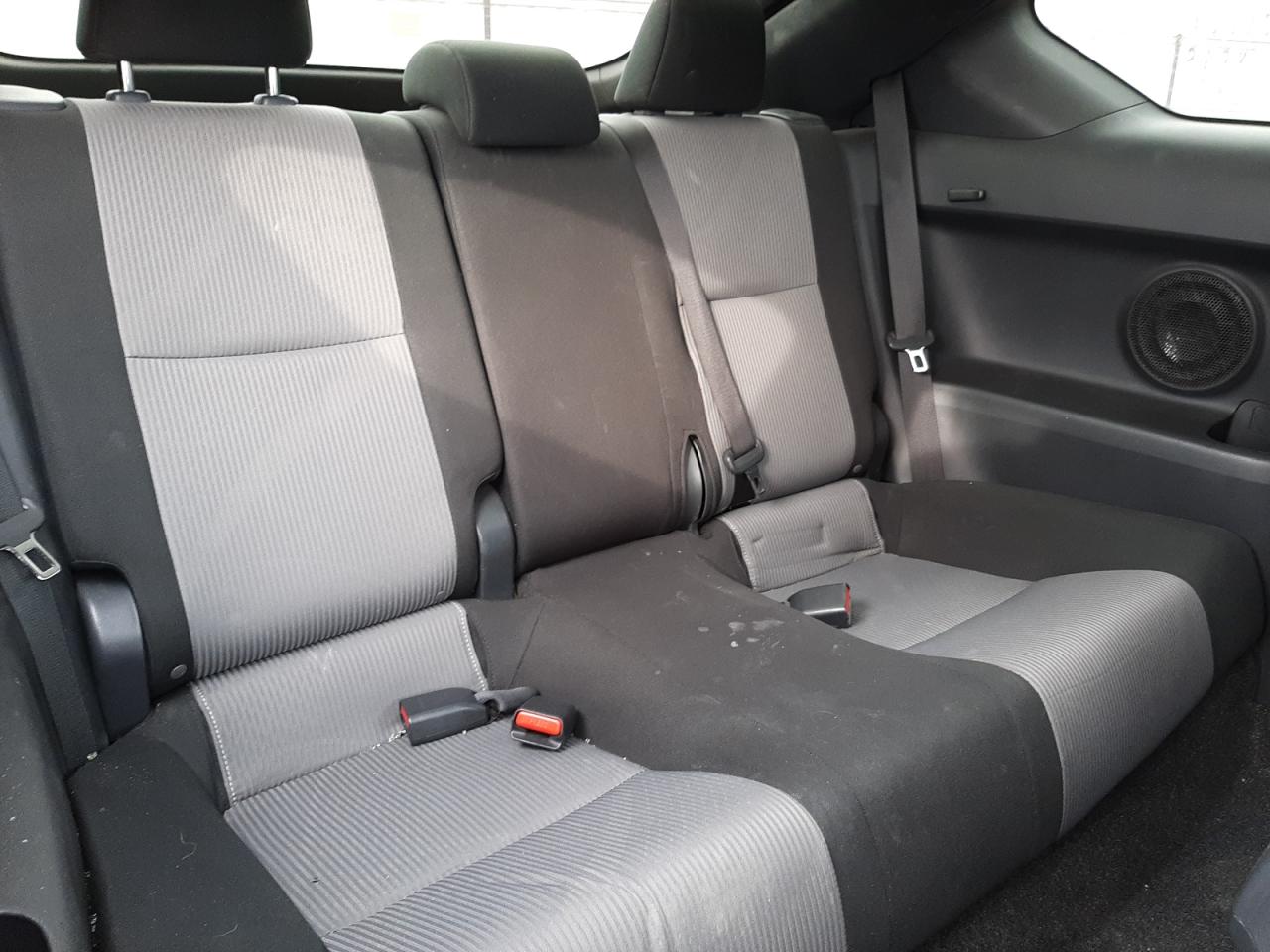 Photo 6 from auction – 2014 TOYOTA SCION TC with VIN JTKJF5C79E3077893