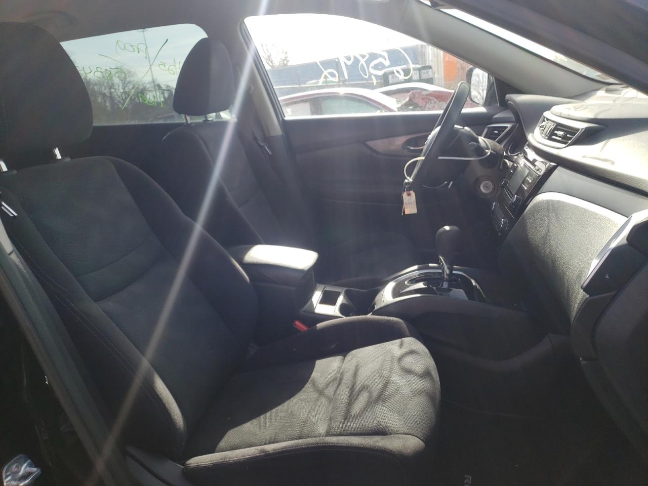Photo 5 from auction – 2016 NISSAN ROGUE S with VIN JN8AT2MT3GW013316