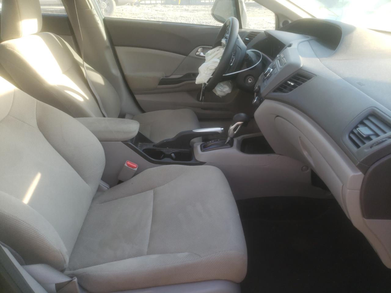Photo 5 from auction – 2012 HONDA CIVIC EX with VIN 19XFB2F81CE066033