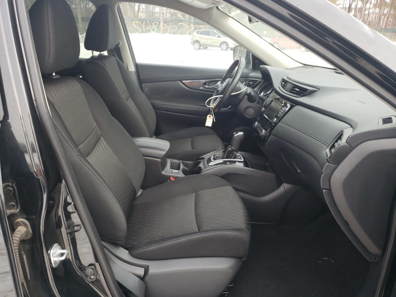 Photo 5 from auction – 2018 NISSAN ROGUE S with VIN KNMAT2MV2JP577151
