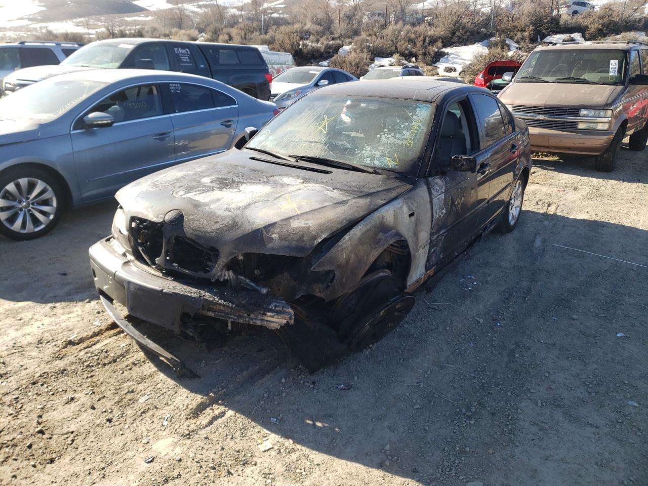 Photo 2 from auction – 2005 BMW 325 I with VIN WBAEV33405KW19763