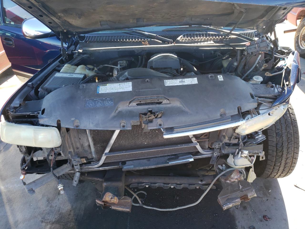 Photo 7 from auction – 2000 CHEVROLET SILVERADO with VIN 2GCEC19V1Y1120276