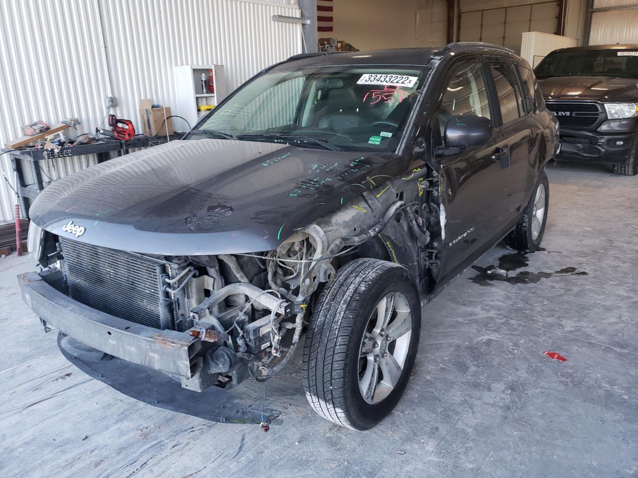Photo 2 from auction – 2015 JEEP COMPASS LA with VIN 1C4NJDEB0FD321557