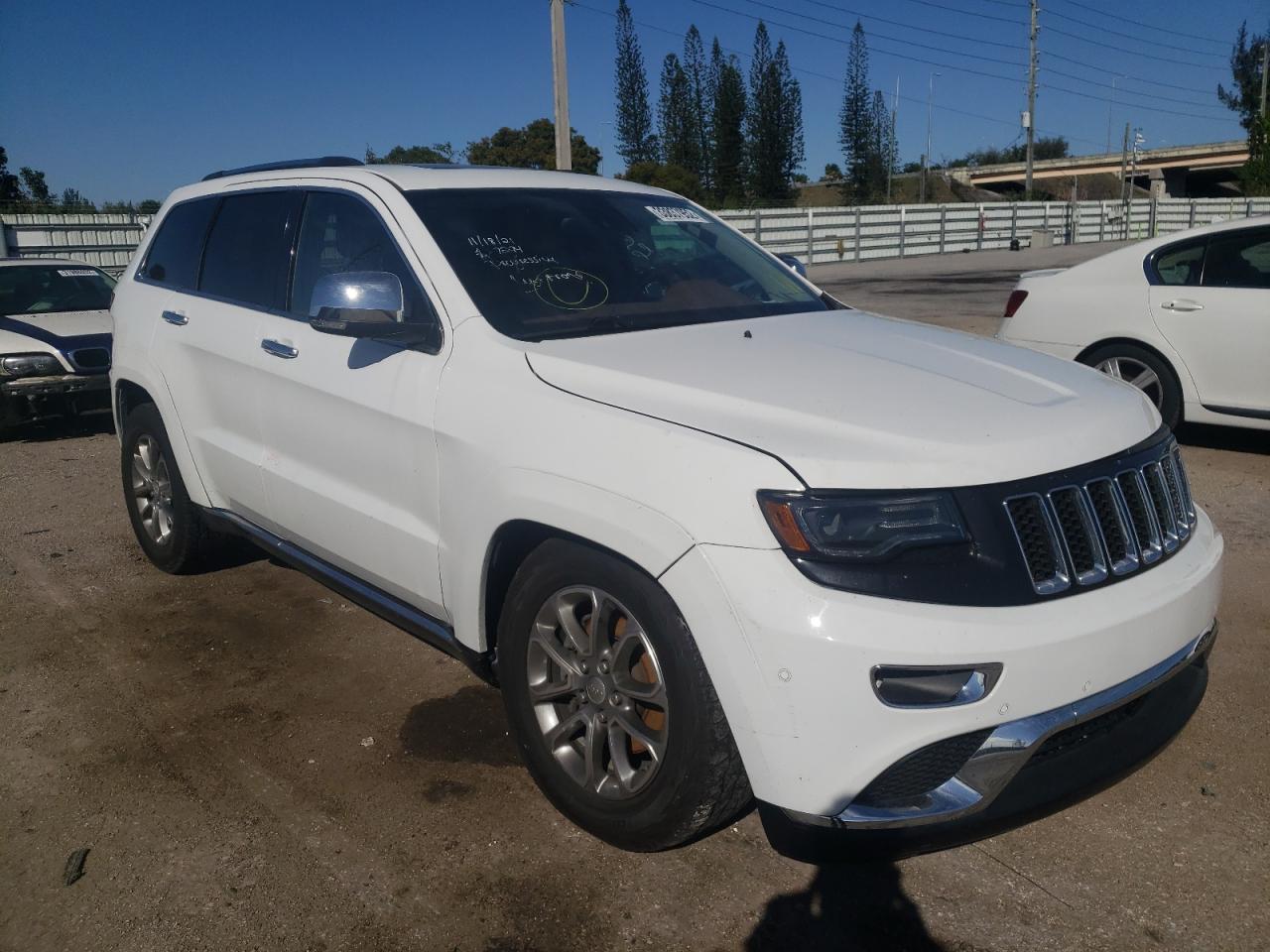 JEEP GRAND CHER 2015 with VIN 1C4RJFJG8FC726893 - Photo from auction