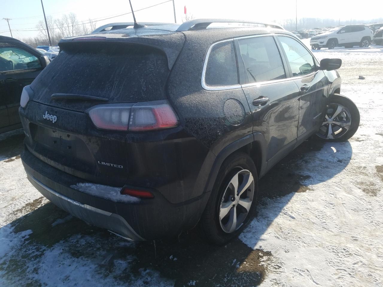 Photo 4 from auction – 2021 JEEP CHEROKEE L with VIN 1C4PJMDX9MD178871