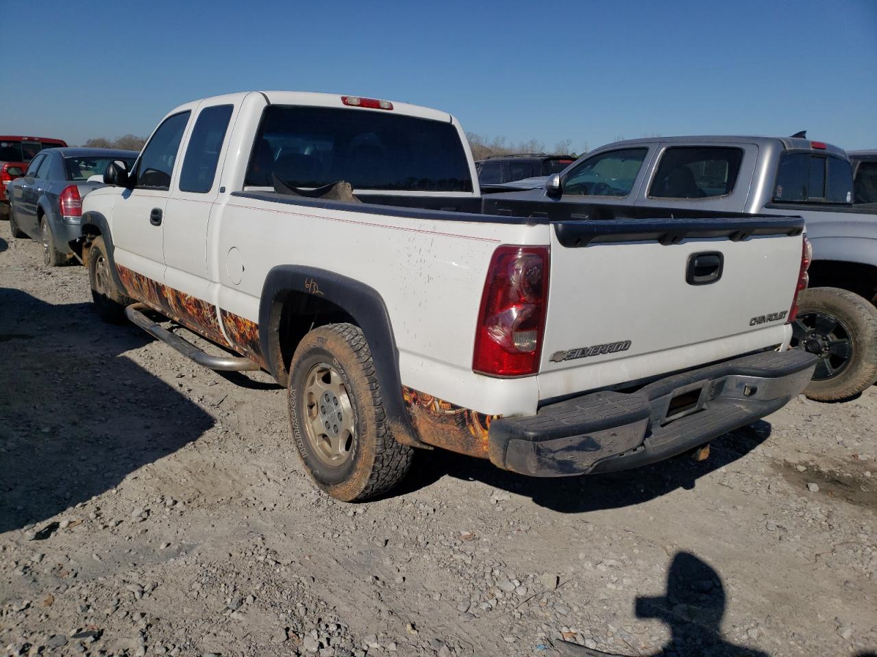 Photo 3 from auction – 2003 CHEVROLET SILVERADO with VIN 2GCEC19X931149325