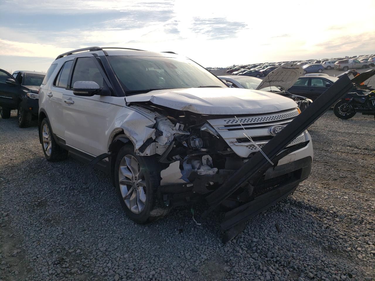 Photo 9 from auction – 2013 FORD EXPLORER L with VIN 1FM5K7F91DGA17297