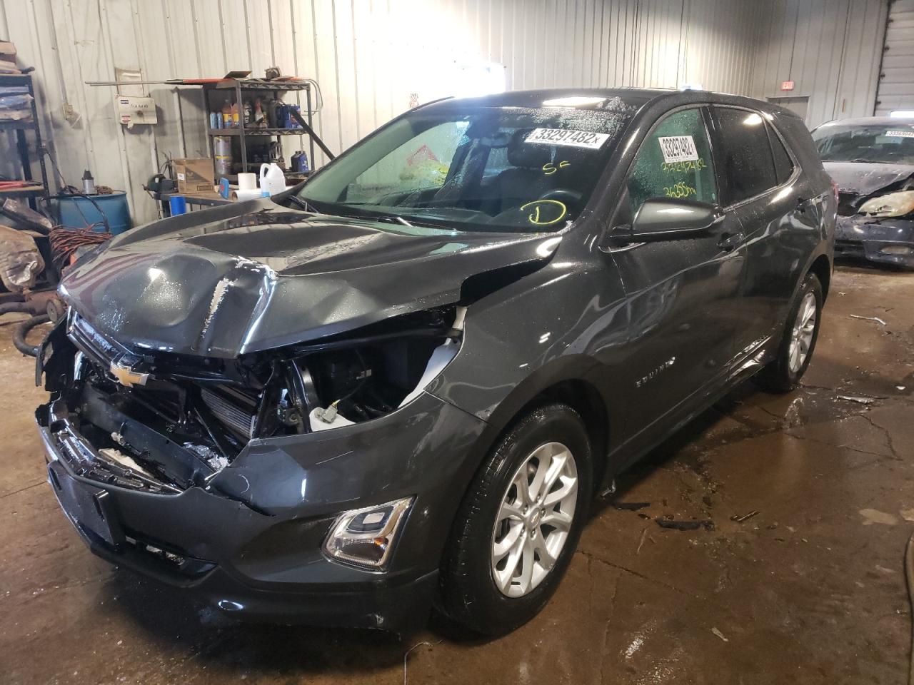 Photo 2 from auction – 2018 CHEVROLET EQUINOX LT with VIN 2GNAXJEV5J6348077