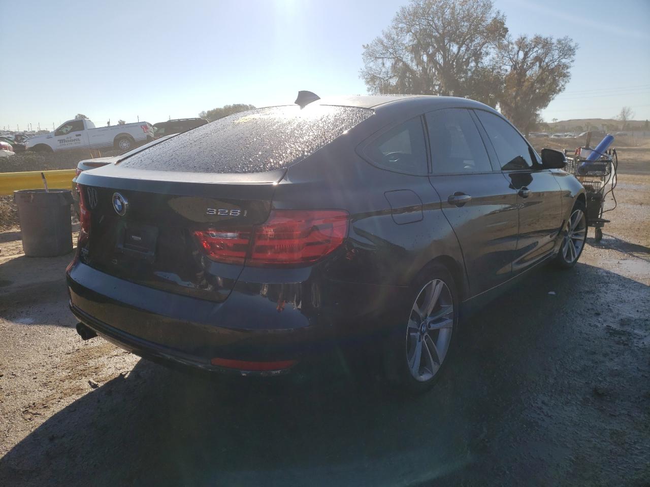 Photo 4 from auction – 2016 BMW 328 XIGT S with VIN WBA8Z5C58GG500161