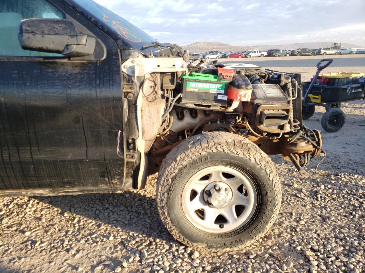 Photo 9 from auction – 2015 CHEVROLET SILVERADO with VIN 3GCUKREC9FG262218