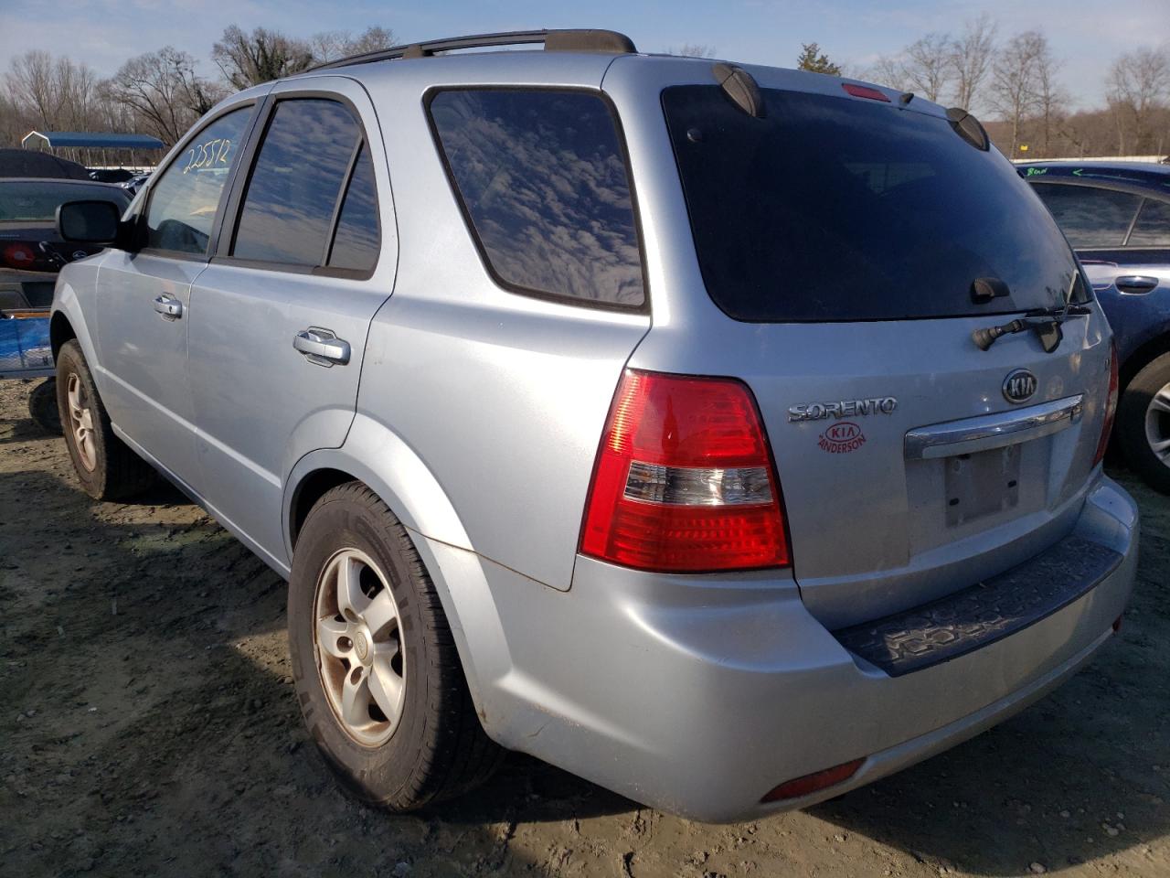 Photo 3 from auction – 2008 KIA SORENTO EX with VIN KNDJD735385802355