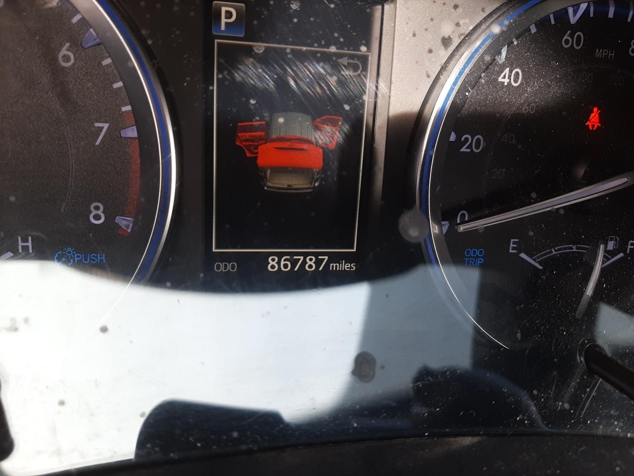 Photo 8 from auction – 2019 TOYOTA HIGHLANDER with VIN 5TDKZRFHXKS331071