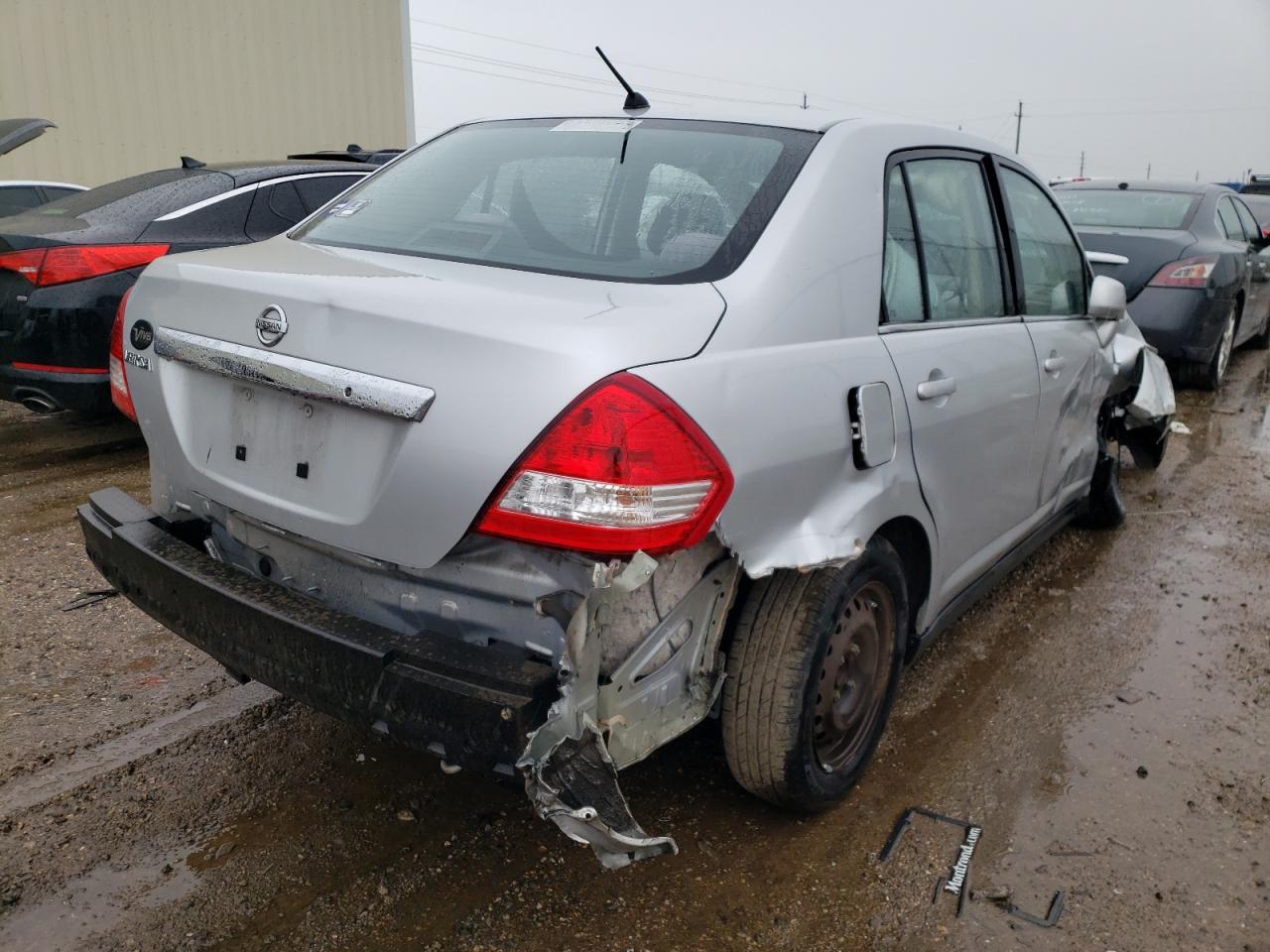 Photo 4 from auction – 2008 NISSAN VERSA S with VIN 3N1BC11E18L412641
