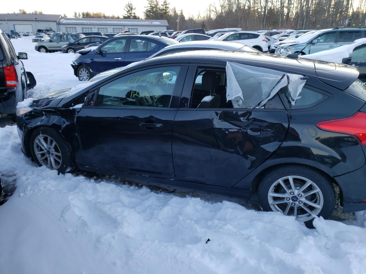 Photo 9 from auction – 2015 FORD FOCUS SE with VIN 1FADP3K27FL380903