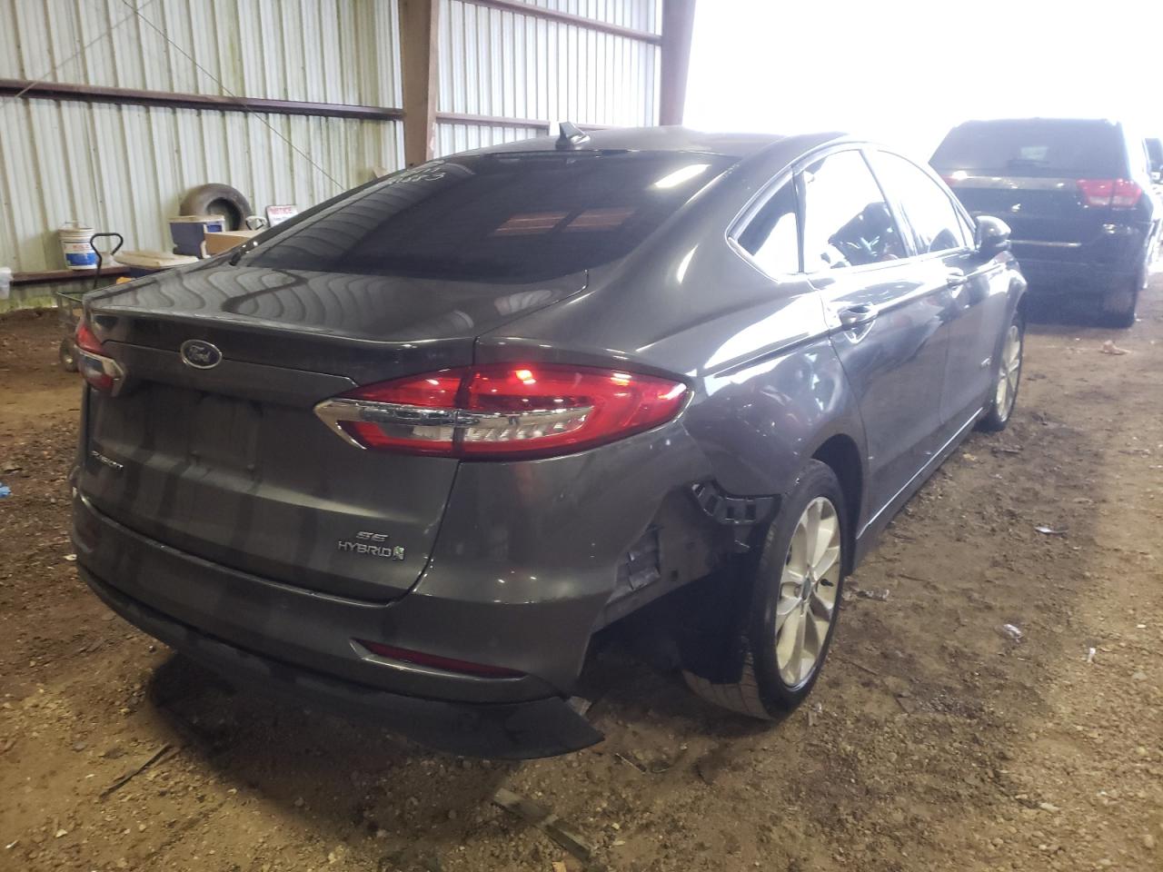 Photo 4 from auction – 2019 FORD FUSION SE with VIN 3FA6P0LU7KR221883