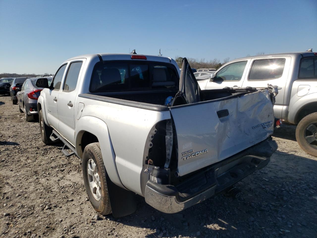 Photo 3 from auction – 2012 TOYOTA TACOMA DOU with VIN 5TFJX4GN2CX010100