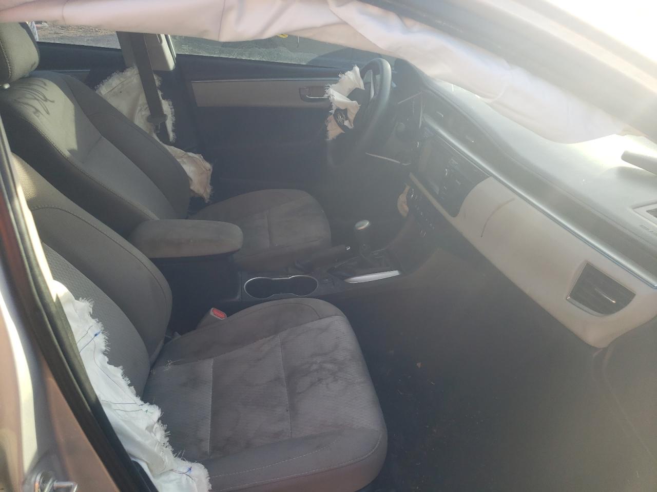 Photo 5 from auction – 2015 TOYOTA COROLLA L with VIN 2T1BURHE2FC346129