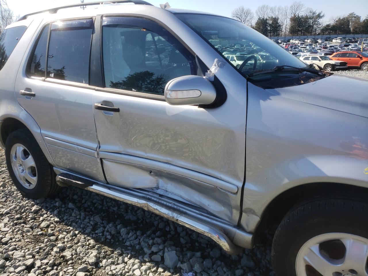Photo 9 from auction – 2002 MERCEDES-BENZ ML 320 with VIN 4JGAB54E62A307571