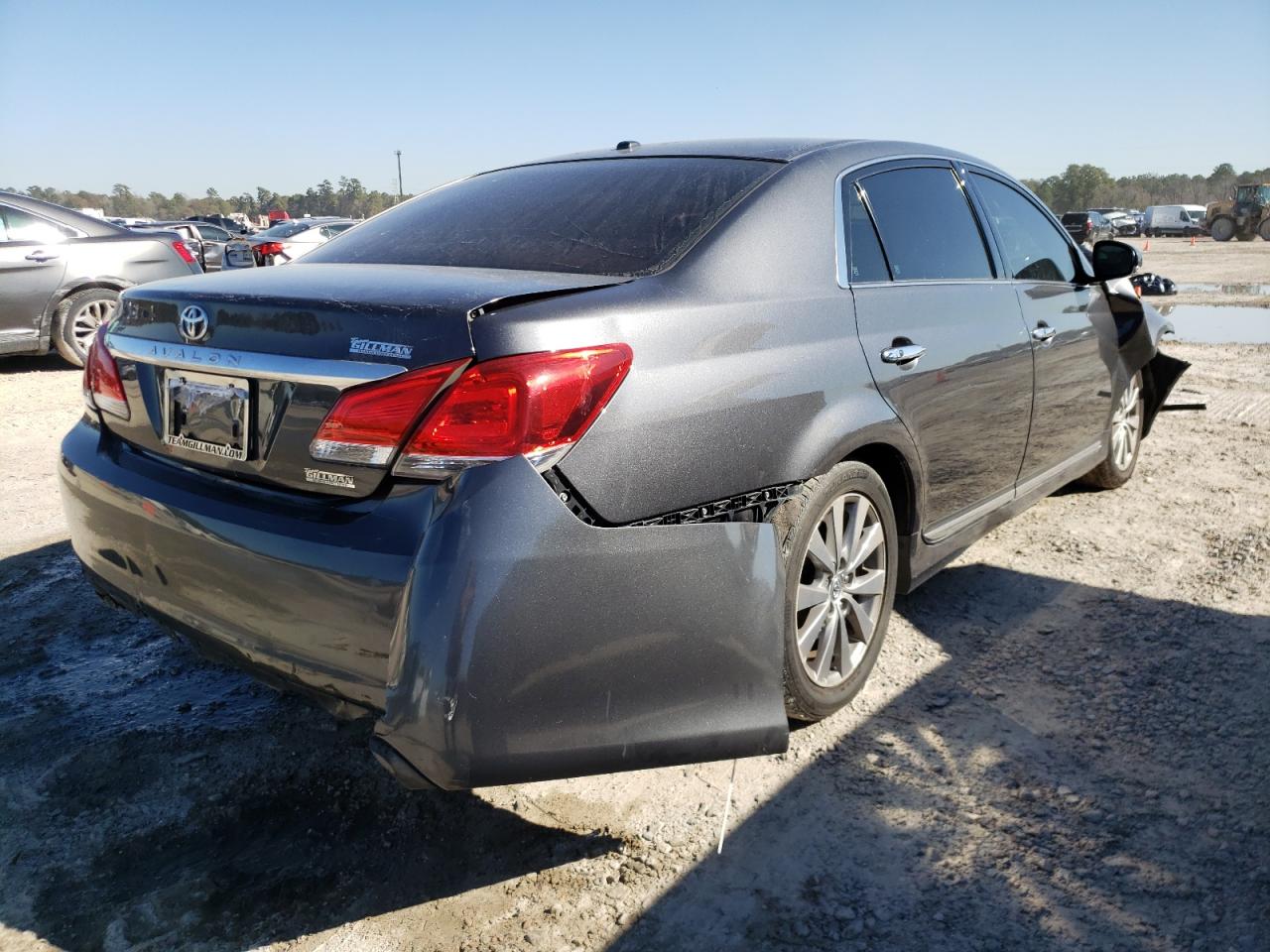 Photo 4 from auction – 2011 TOYOTA AVALON BAS with VIN 4T1BK3DB9BU378101