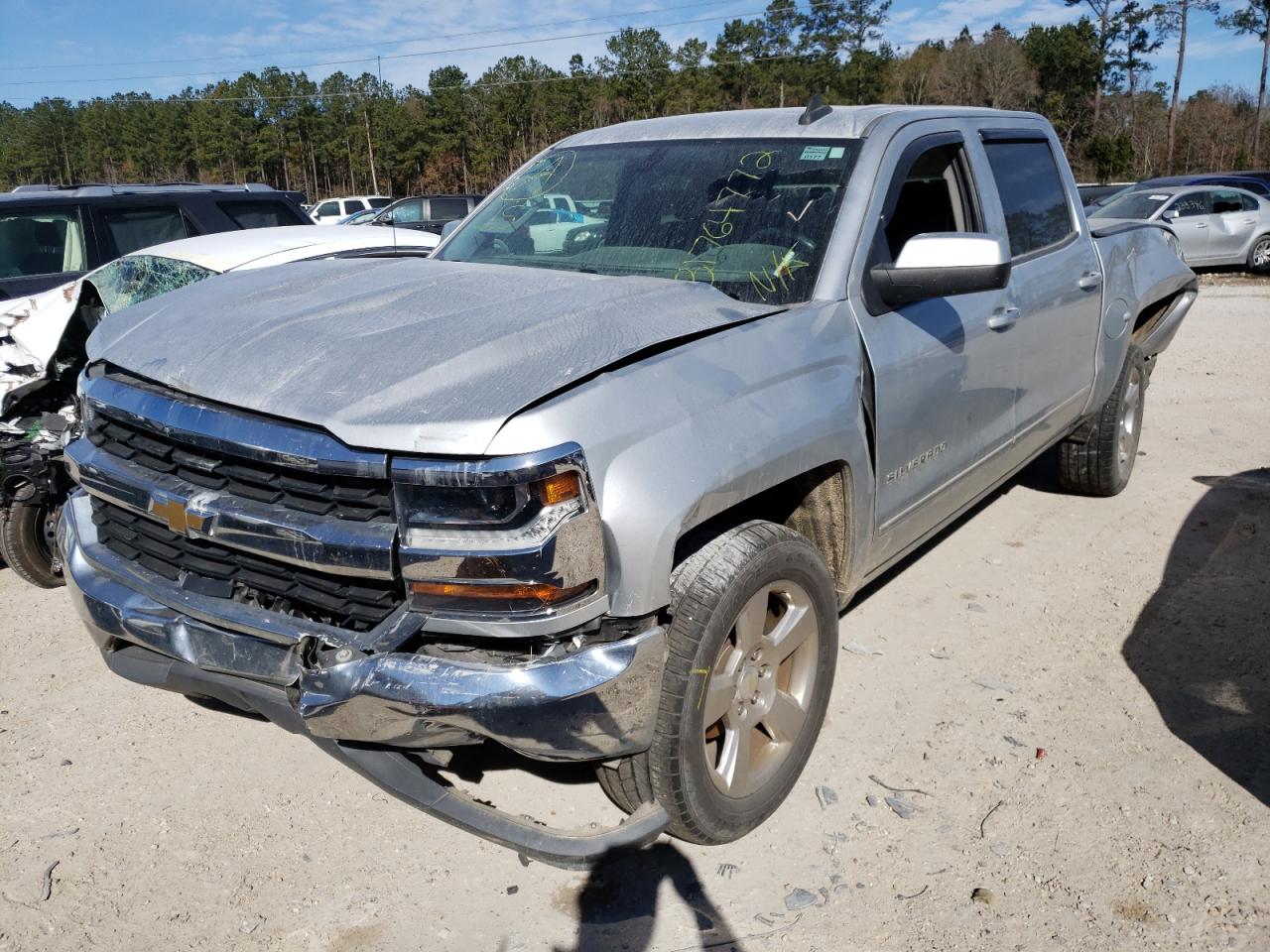 Photo 2 from auction – 2016 CHEVROLET SILVERADO with VIN 3GCPCREC8GG378375