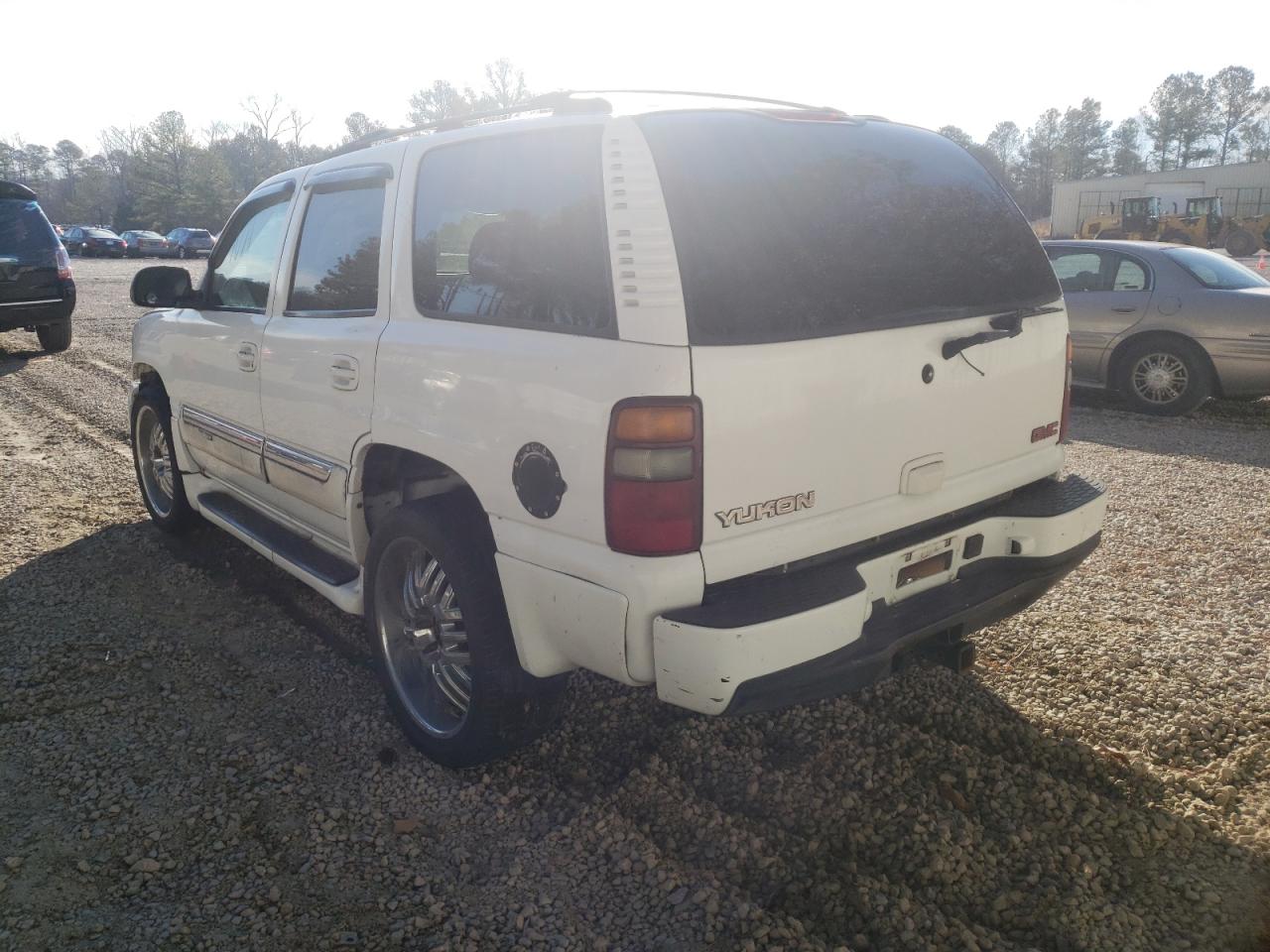 Photo 3 from auction – 2001 GMC YUKON with VIN 1GKEK13V32J283511